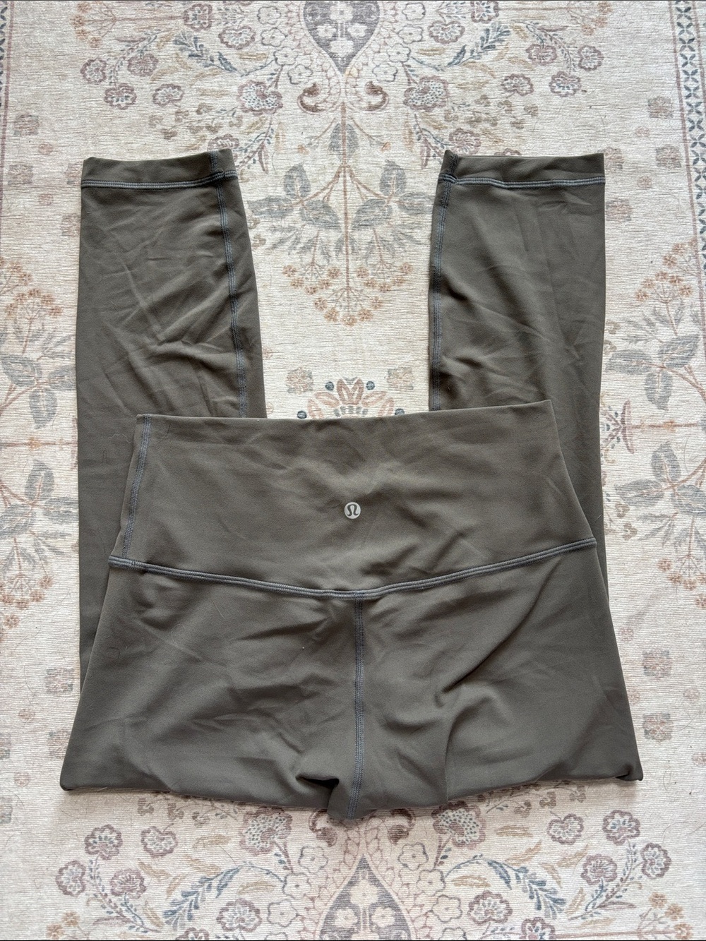 Lululemon Aligh High Rise Pant 25” Green Gray 8